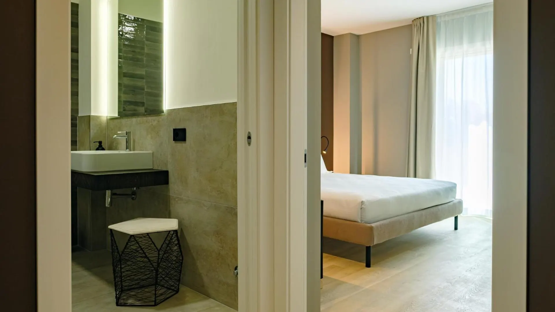 Camoma Aparthotel - Suites Apartments Jesolo