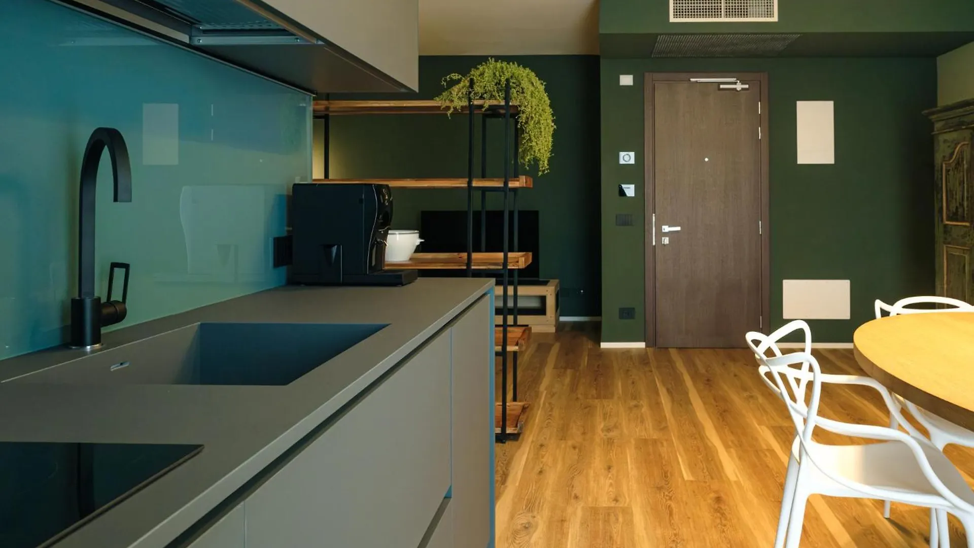 Camoma Aparthotel - Suites Apartments Jesolo