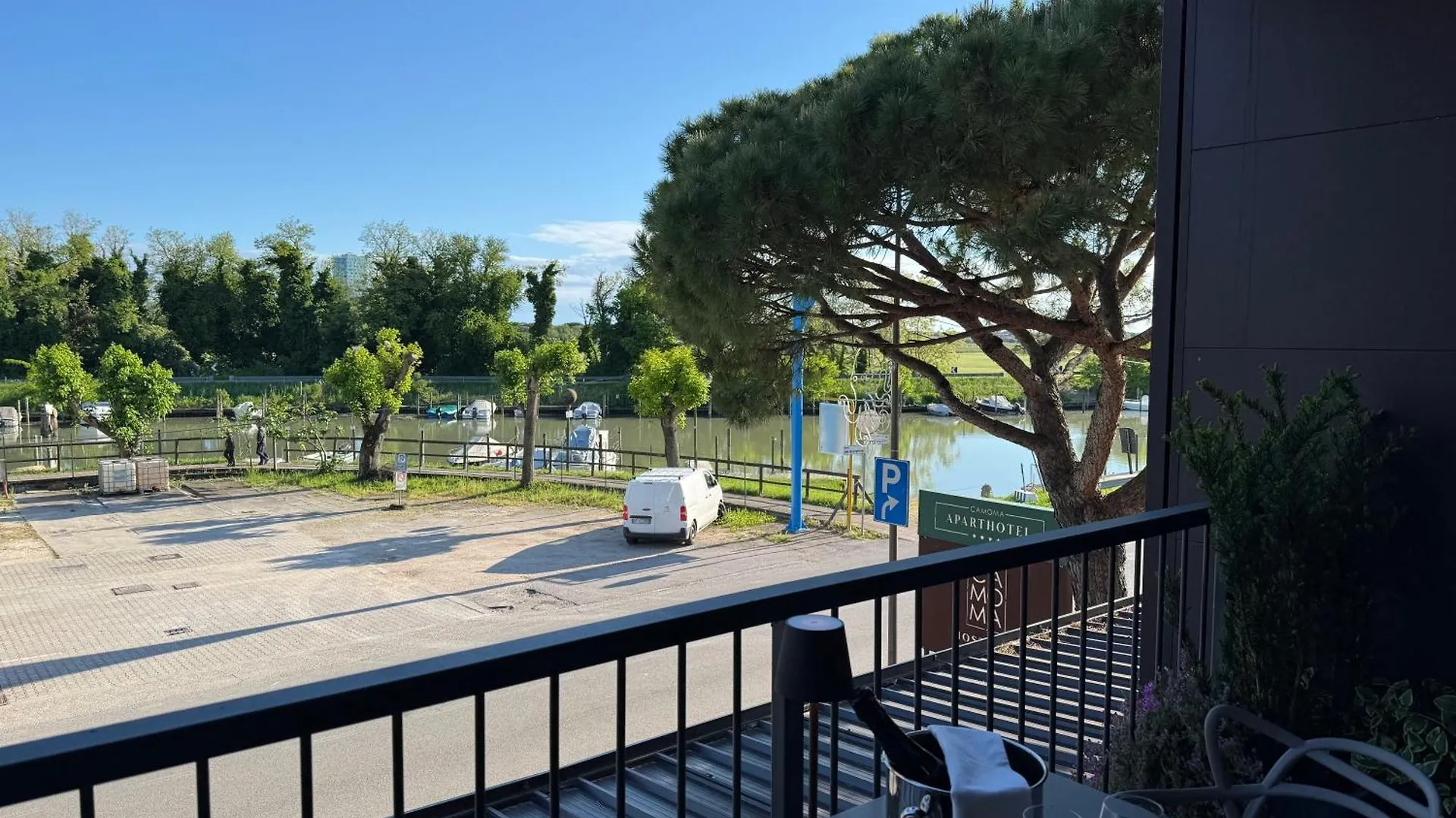Camoma Aparthotel - Suites Apartments Jesolo